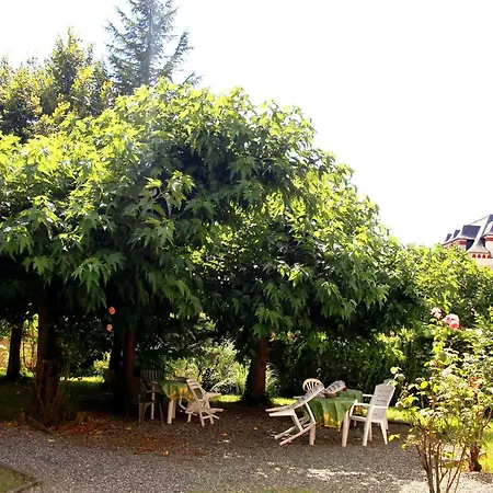 Royal Bearn 3*